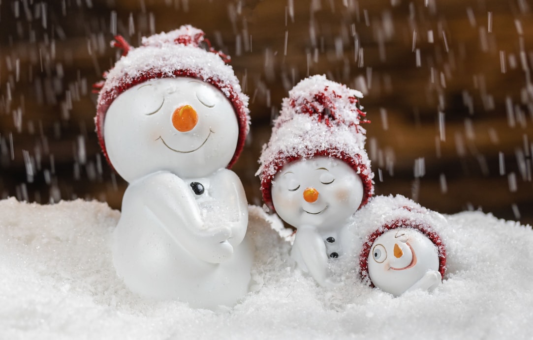10 Christmas Activities To Do At Home With Your Family